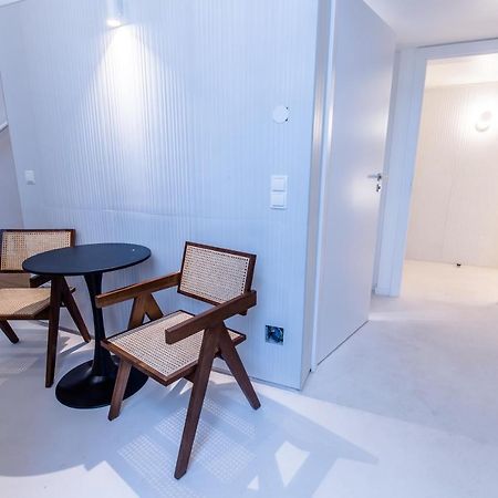 Grosszuegiges Apartment Mit Lounge Naehe Naschmarkt เวียนนา ภายนอก รูปภาพ